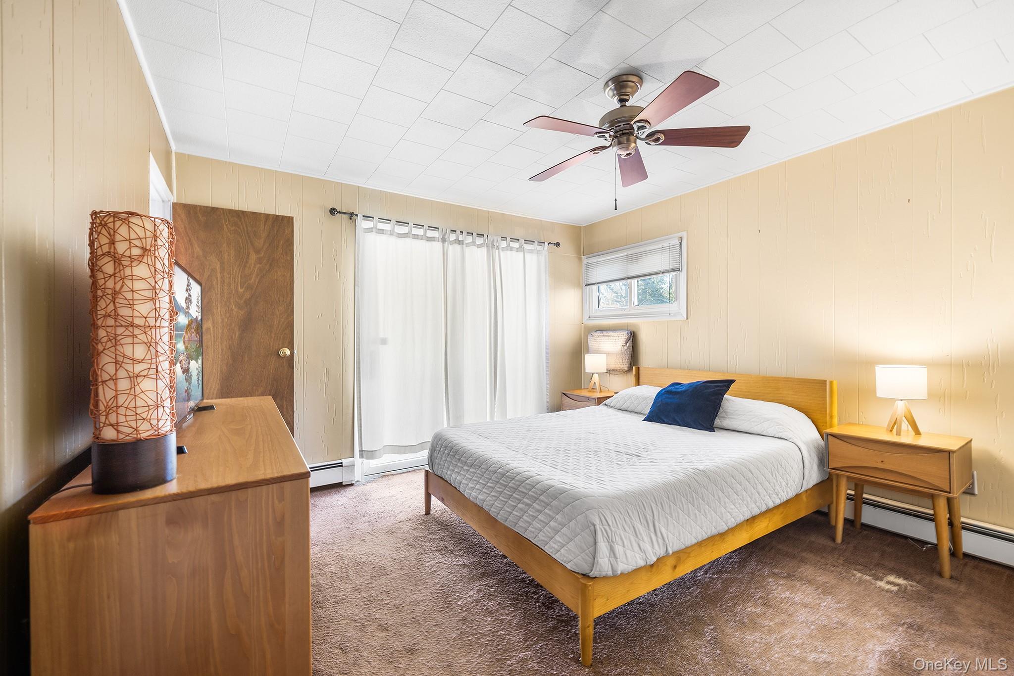 #12 photo, 111 Stirrup Lane, Levittown , NY 11756