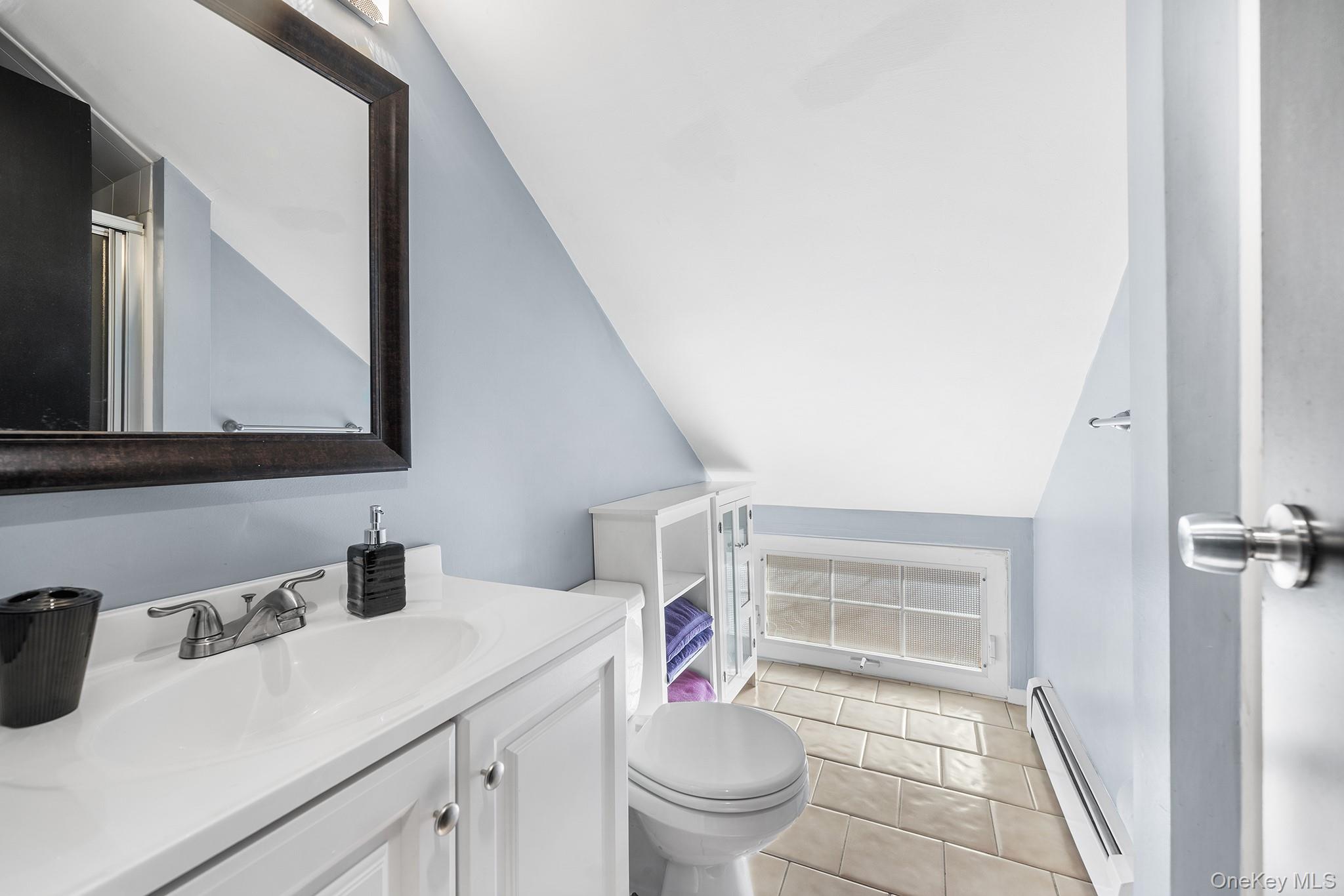 #14 photo, 111 Stirrup Lane, Levittown , NY 11756