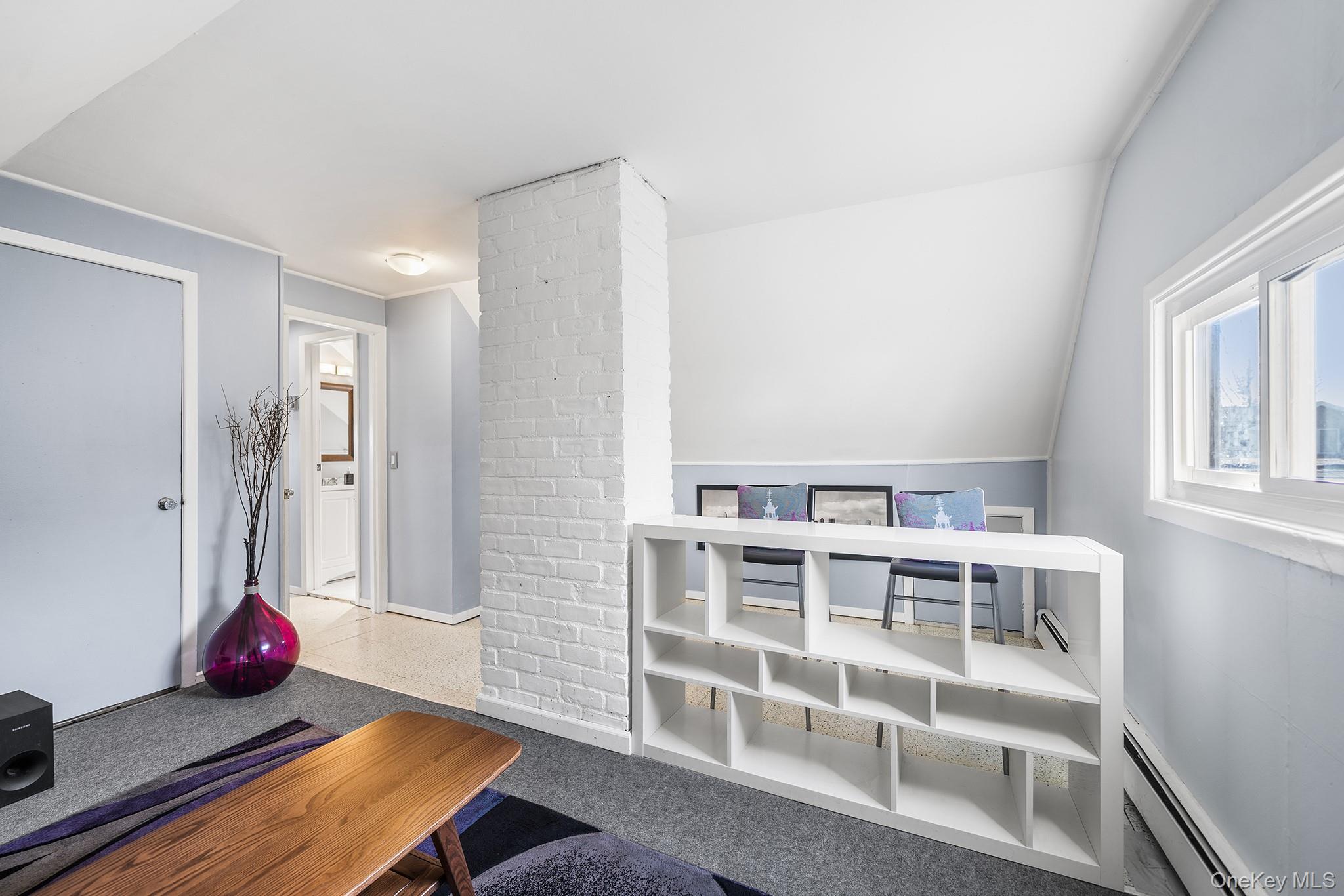 #16 photo, 111 Stirrup Lane, Levittown , NY 11756