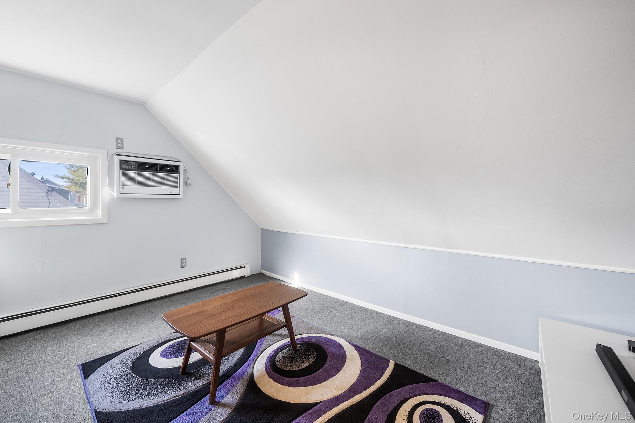 #17 photo, 111 Stirrup Lane, Levittown , NY 11756