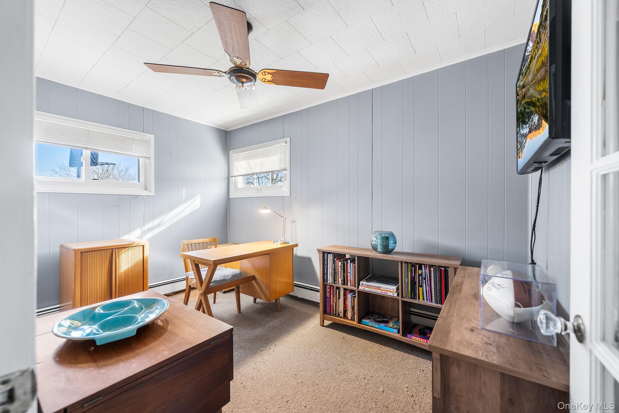 #18 photo, 111 Stirrup Lane, Levittown , NY 11756