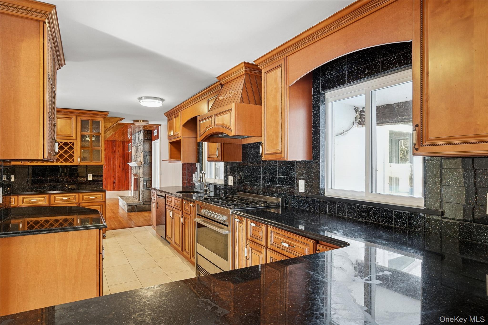 #17 photo, 549 Woodbury Road, Cold Spring Harbor , NY 11724