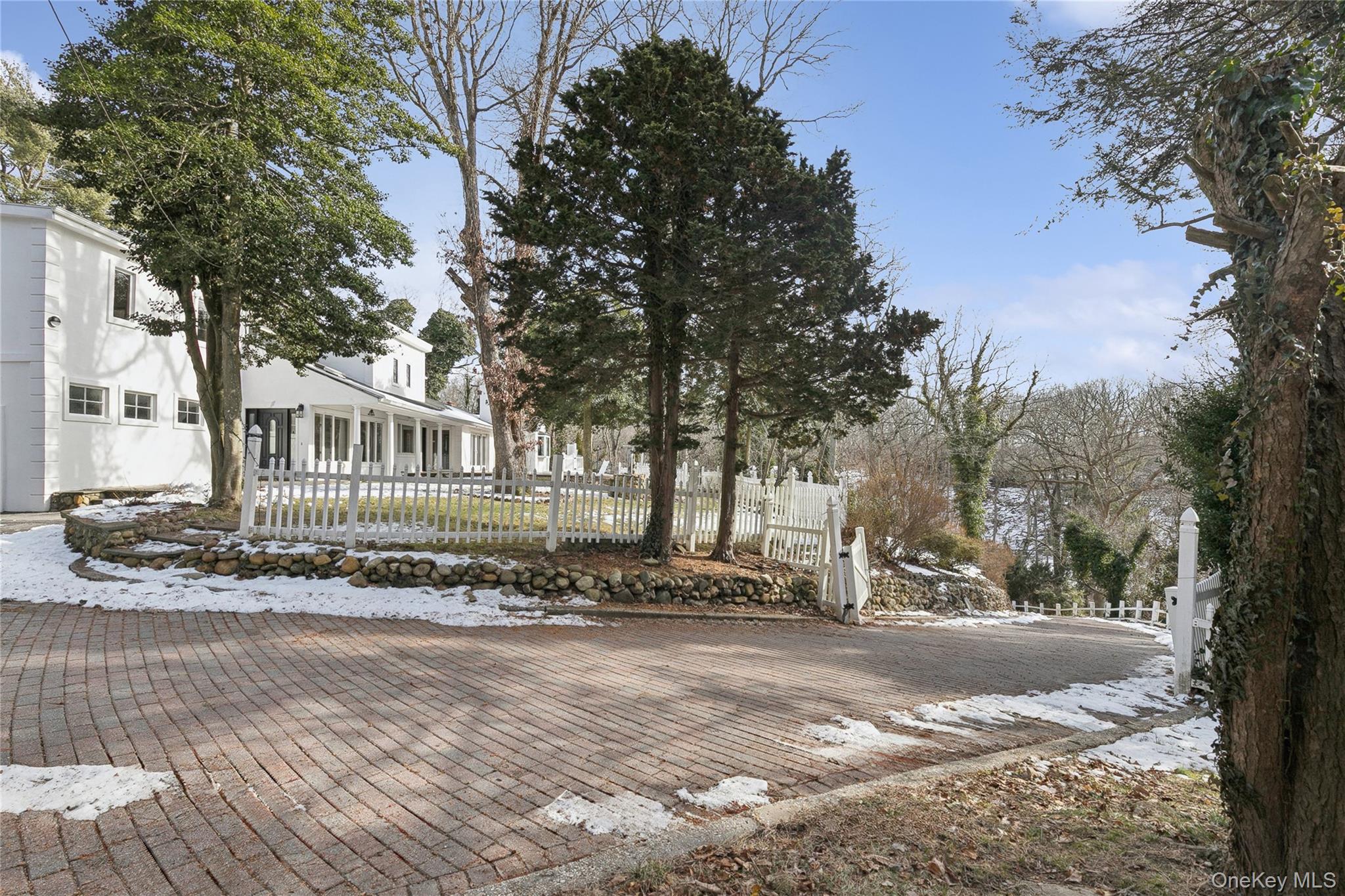 #3 photo, 549 Woodbury Road, Cold Spring Harbor , NY 11724