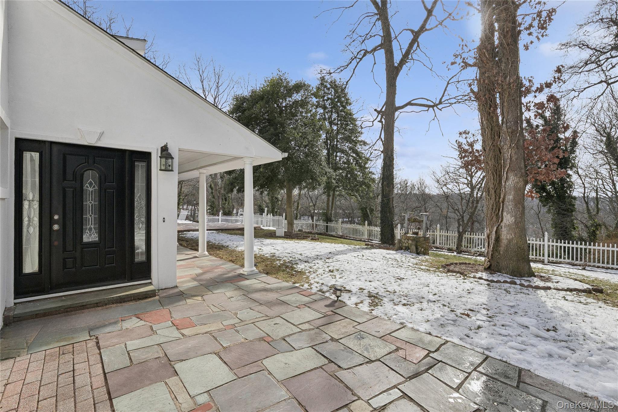 #4 photo, 549 Woodbury Road, Cold Spring Harbor , NY 11724