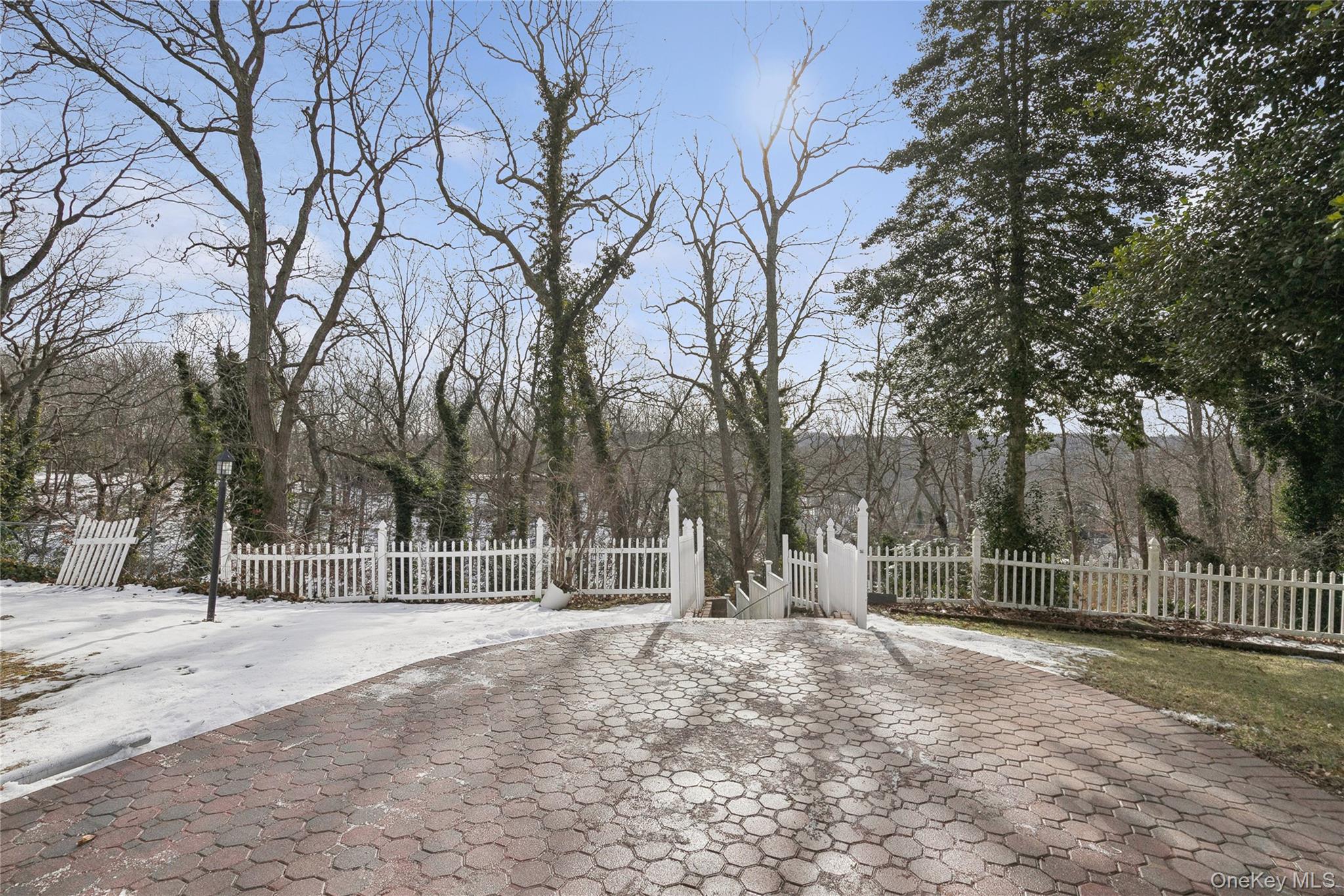 #6 photo, 549 Woodbury Road, Cold Spring Harbor , NY 11724