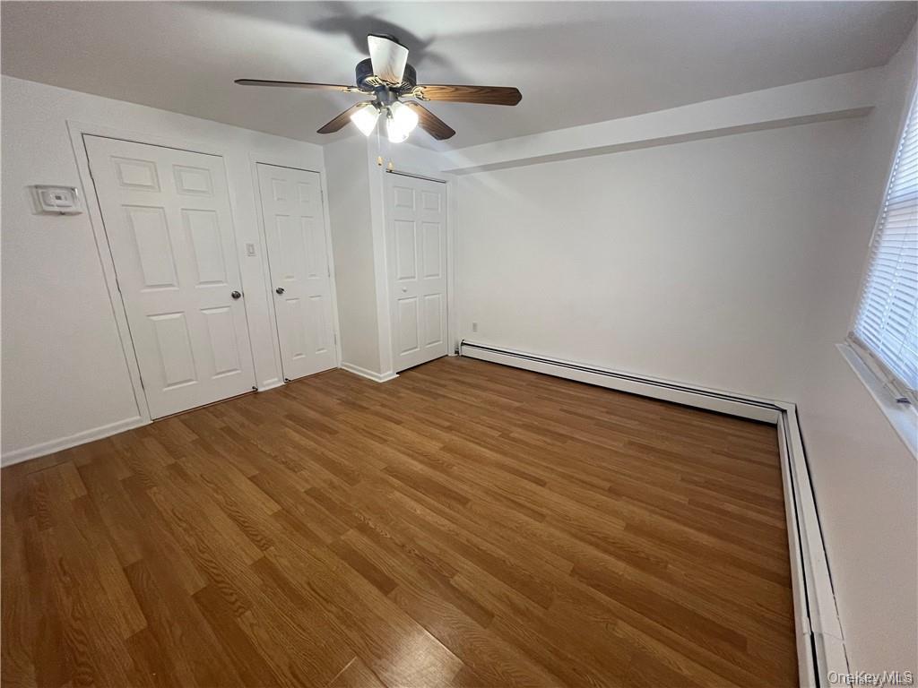 #4 photo, 2925 Schurz Avenue, Bronx , NY 10465