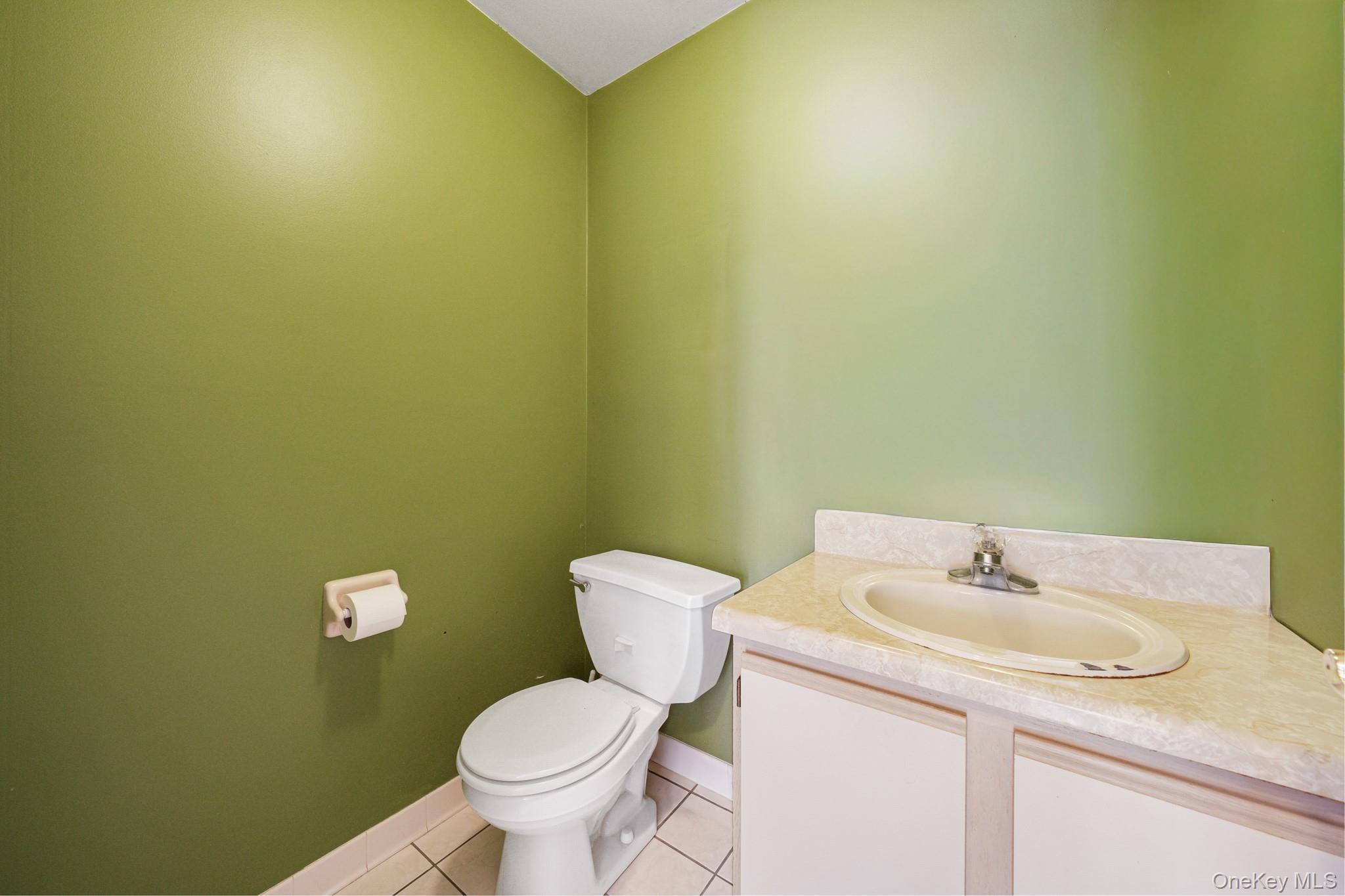 #16 photo, 29 Klint Court, Nanuet , NY 10954