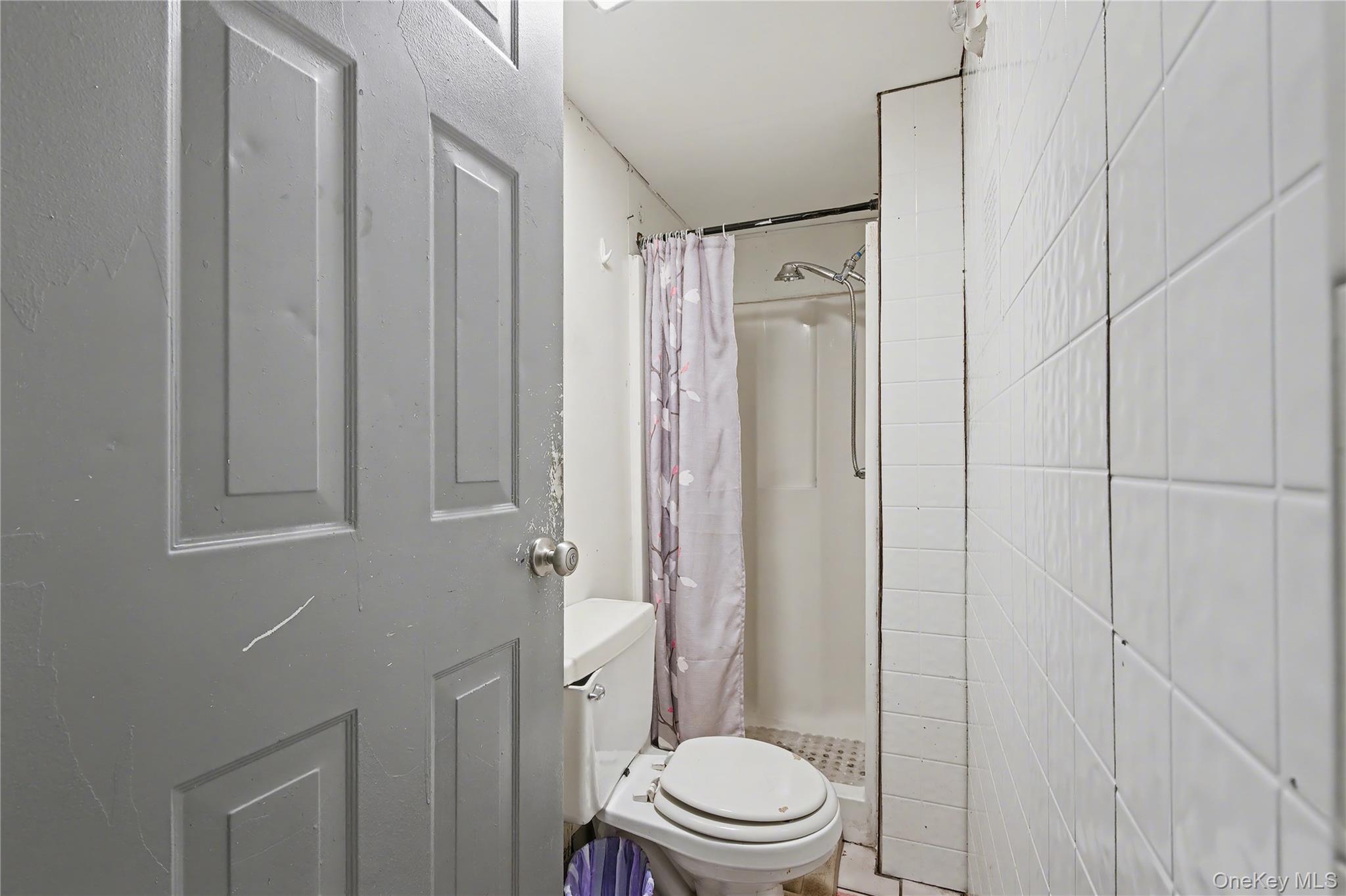 #6 photo, 384-386 Broadway, Monticello , NY 12701