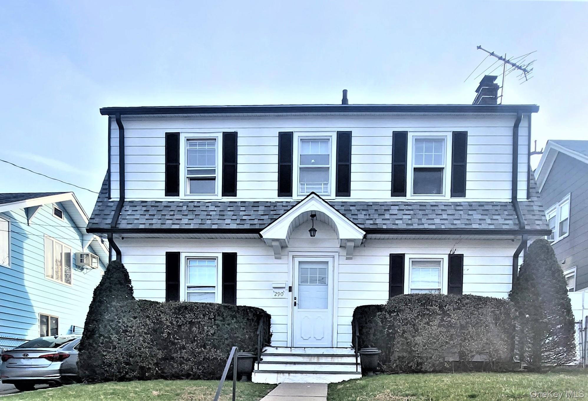 #1 photo, 290 Roberts Avenue, Yonkers , NY 10703