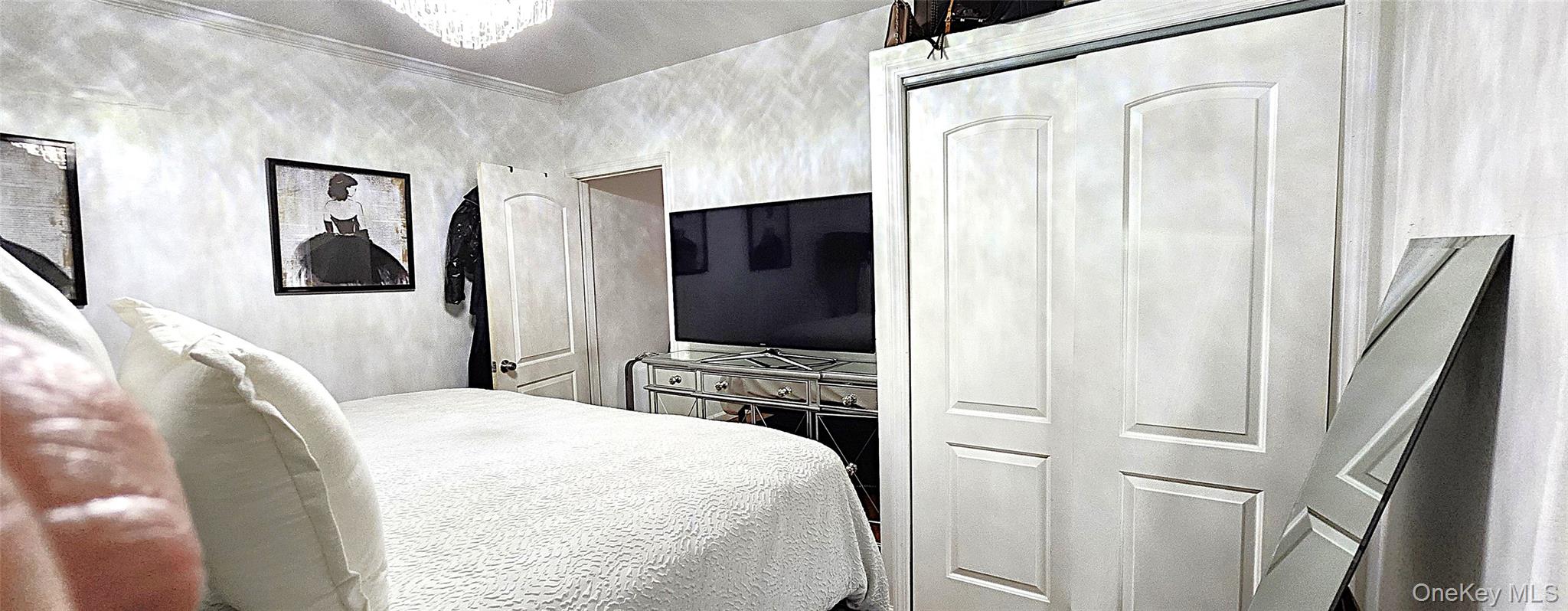 #12 photo, 290 Roberts Avenue, Yonkers , NY 10703