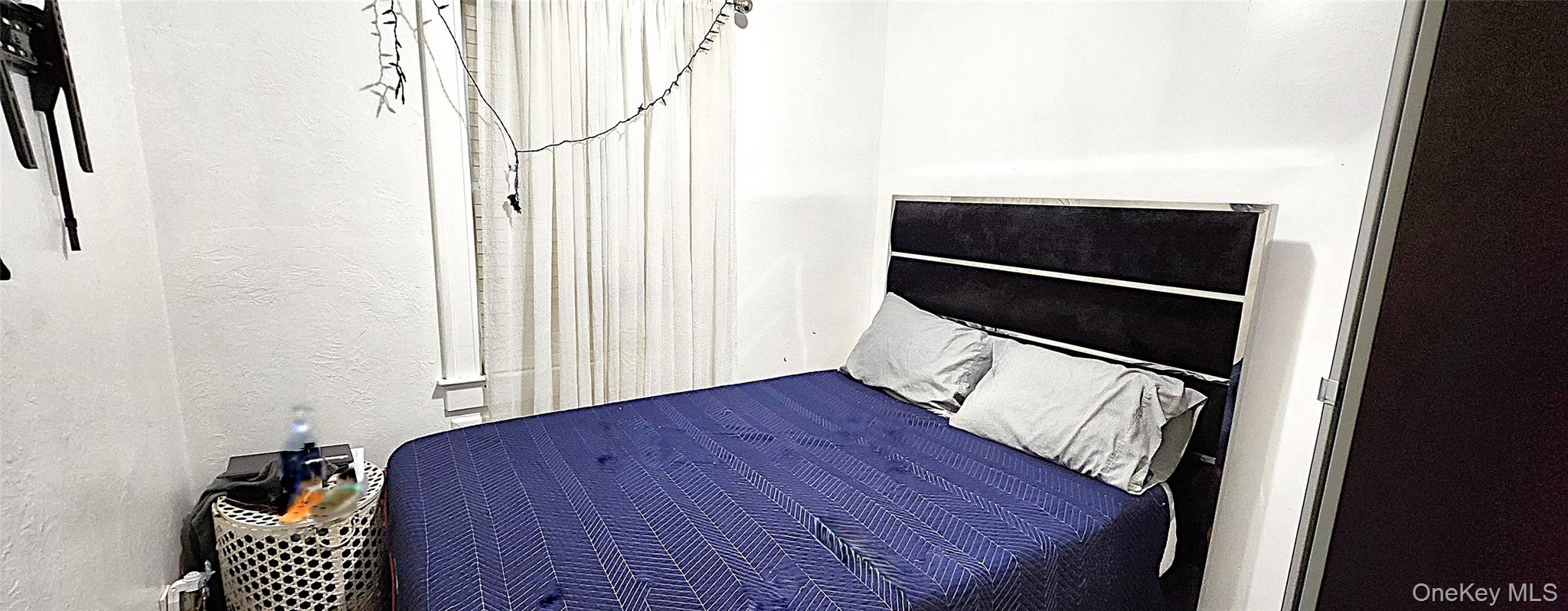 #14 photo, 290 Roberts Avenue, Yonkers , NY 10703