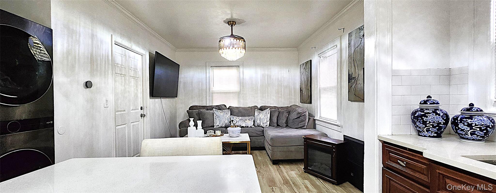 #3 photo, 290 Roberts Avenue, Yonkers , NY 10703