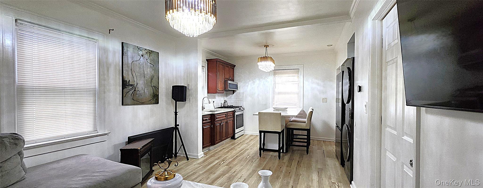 #7 photo, 290 Roberts Avenue, Yonkers , NY 10703