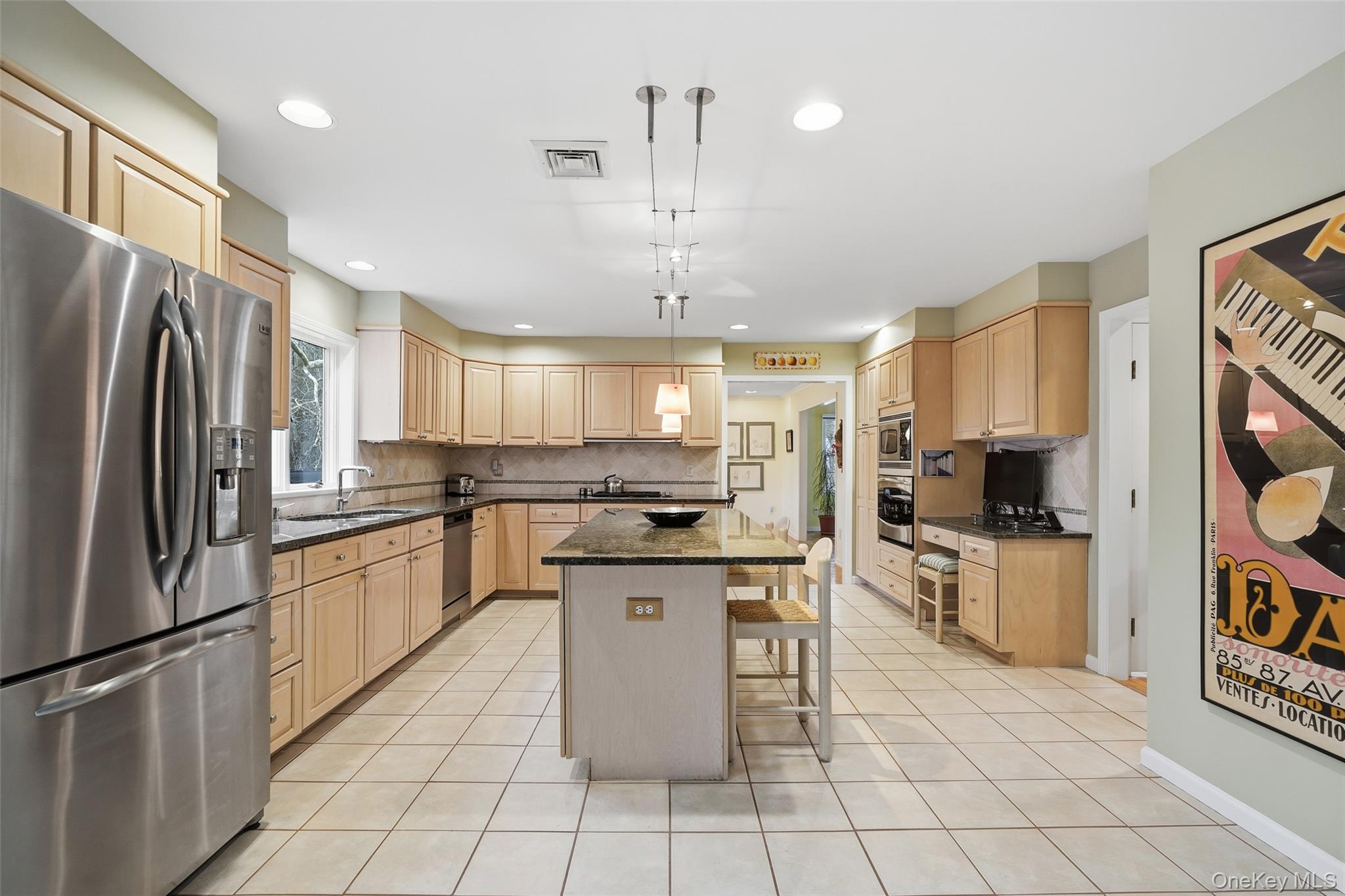 #6 photo, 758 King Street, Rye Brook , NY 10573