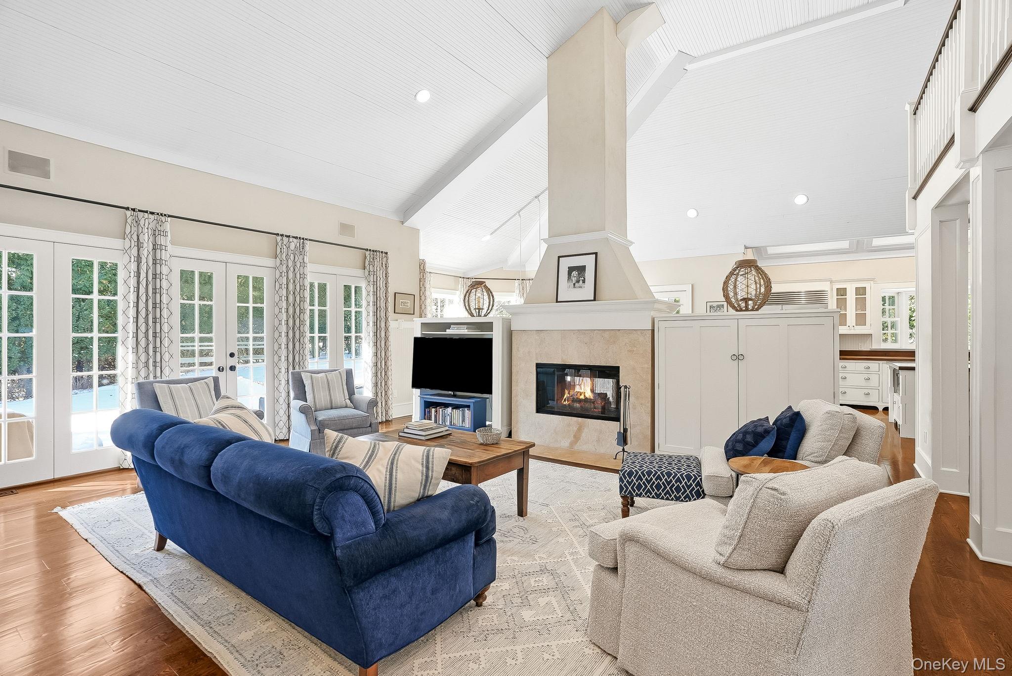 #15 photo, 880 Forest Avenue, Rye , NY 10580