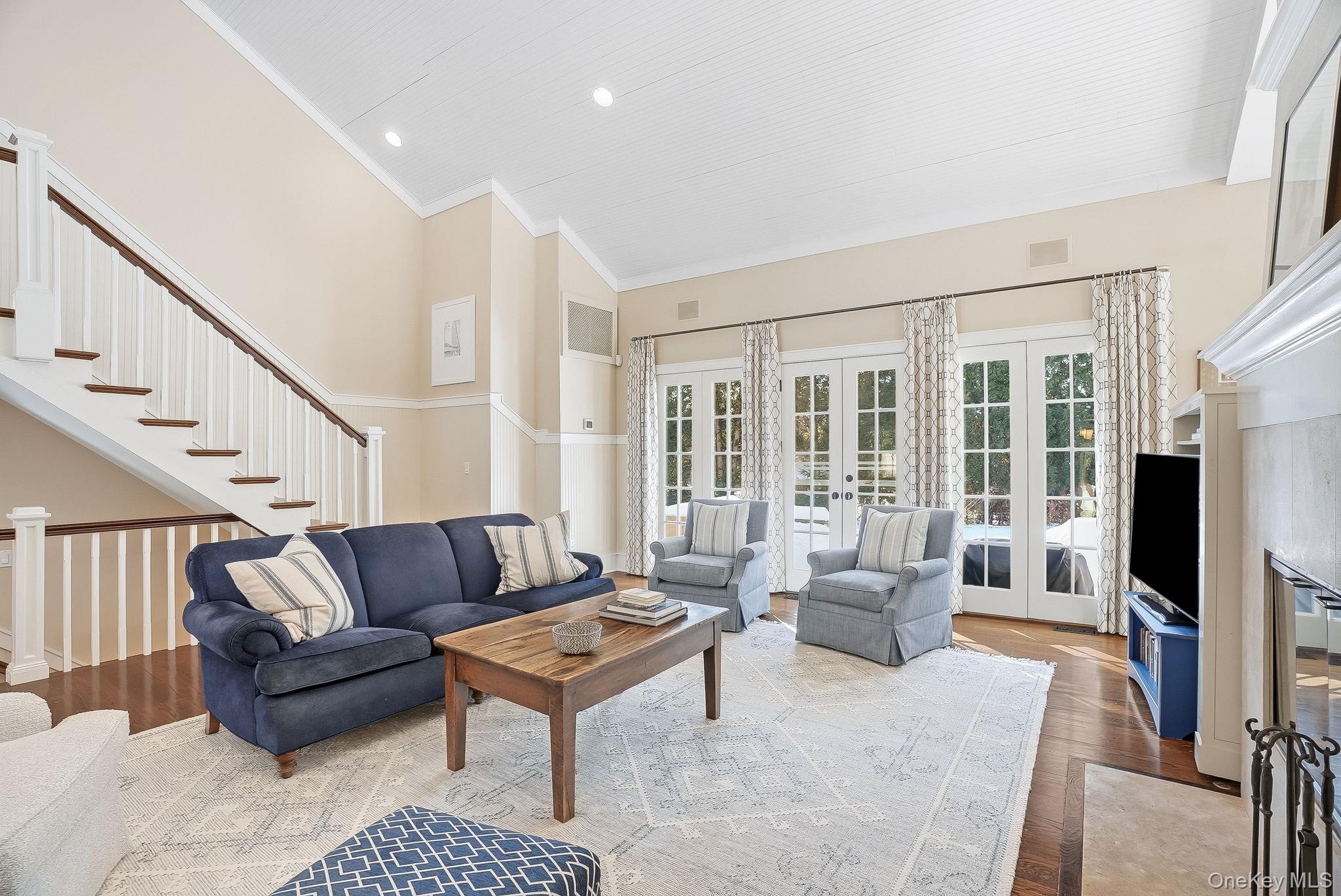 #16 photo, 880 Forest Avenue, Rye , NY 10580