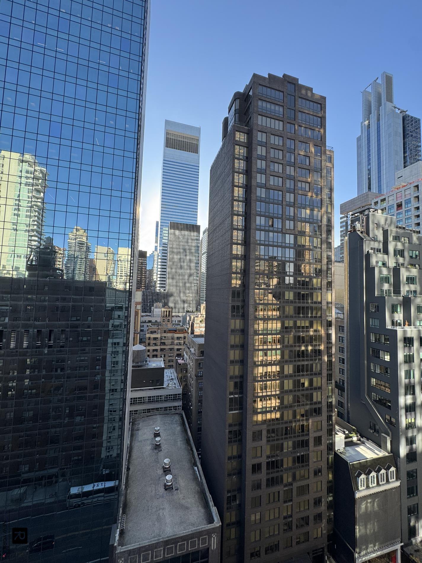 #11 photo, 153 E 57th Street, Midtown East , NY 10022