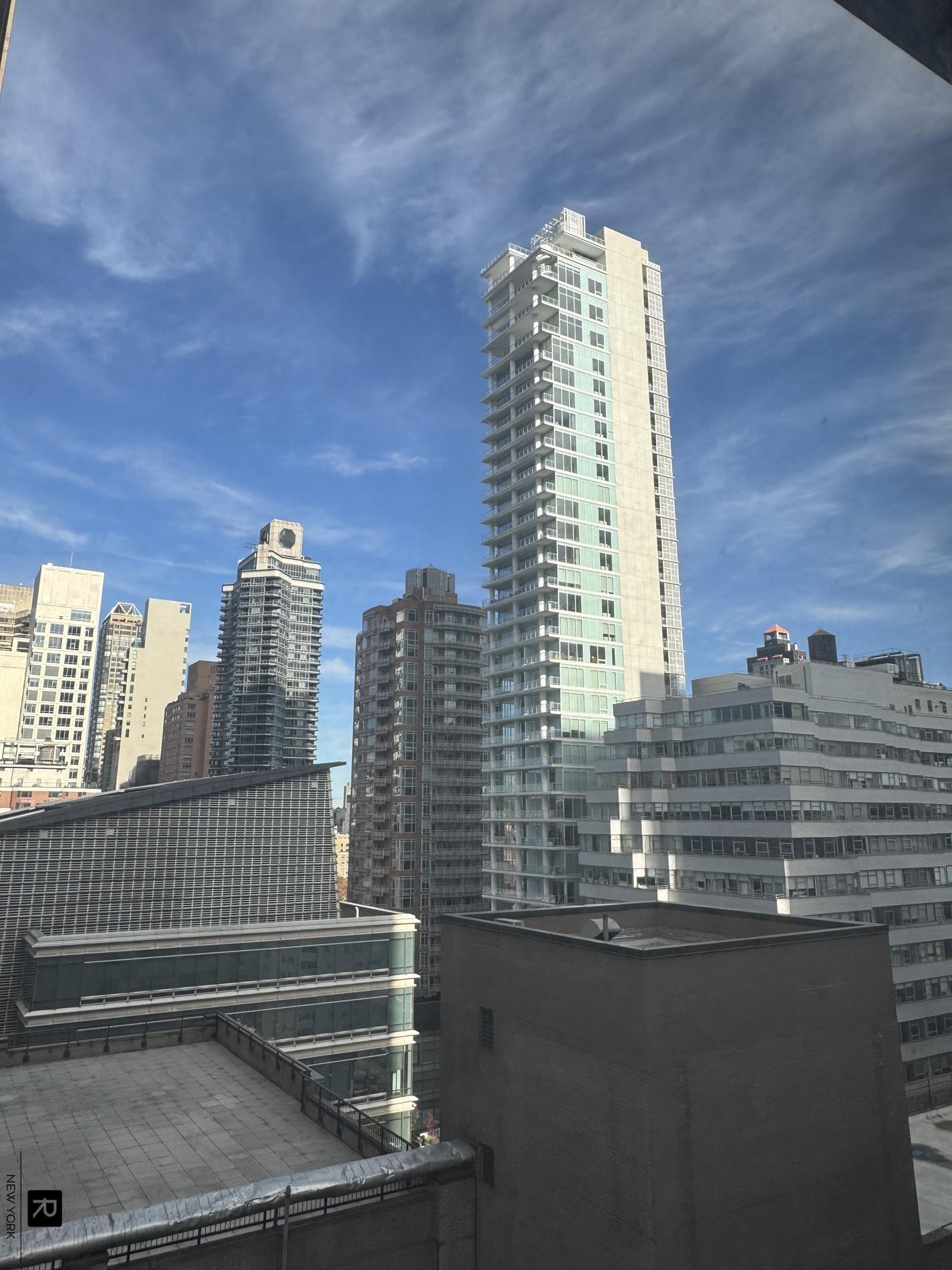 #13 photo, 153 E 57th Street, Midtown East , NY 10022