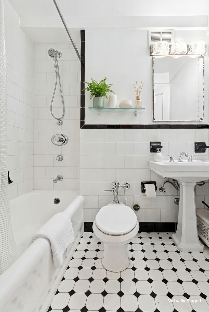 #13 photo, 400 E 52ND Street, Beekman , NY 10022