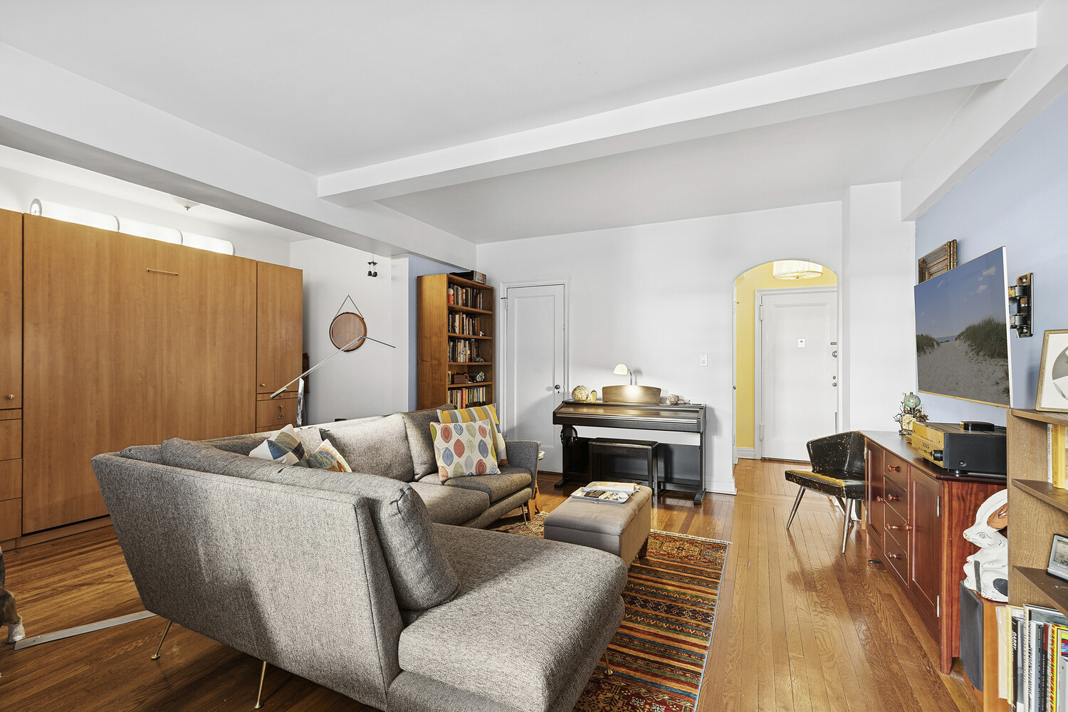 #5 photo, 400 E 52ND Street, Beekman , NY 10022