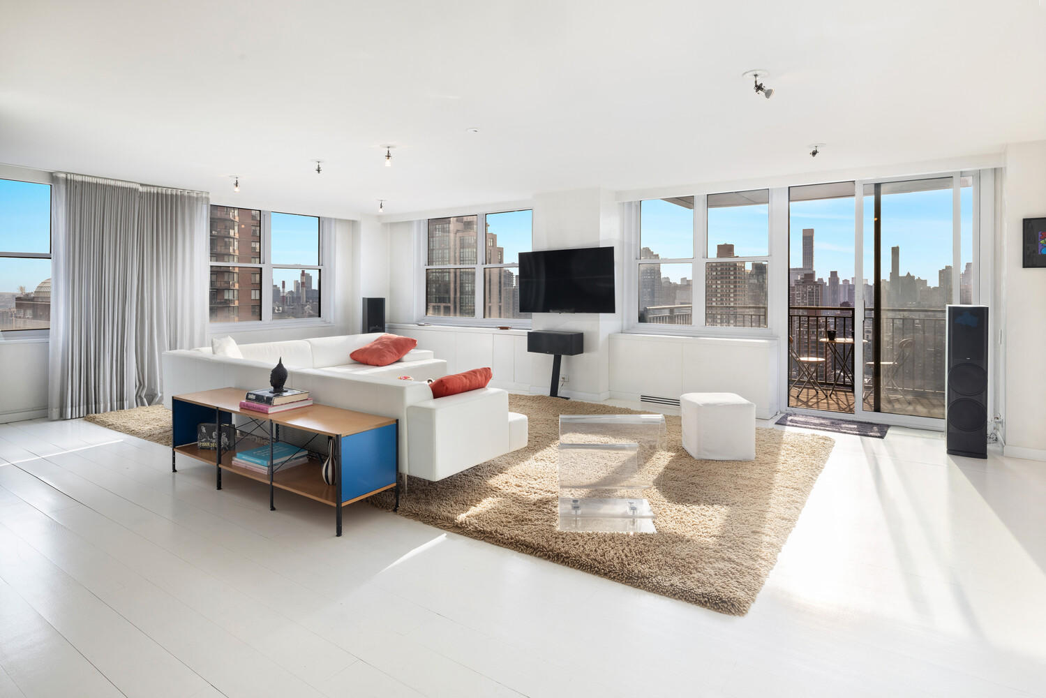 #5 photo, 301 E 79TH Street, Yorkville , NY 10075