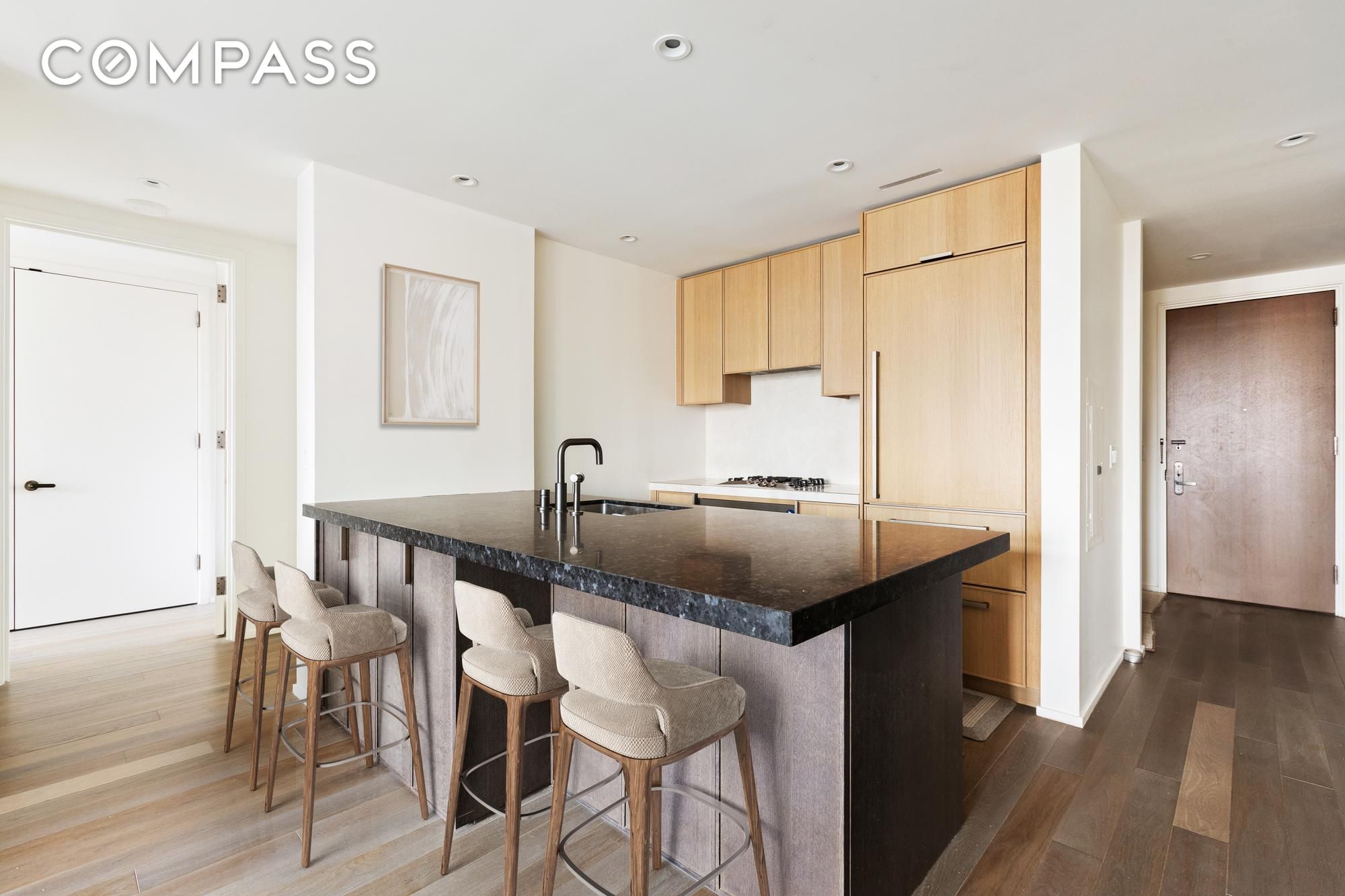 #4 photo, 543 W 122nd Street, Morningside Heights , NY 10027