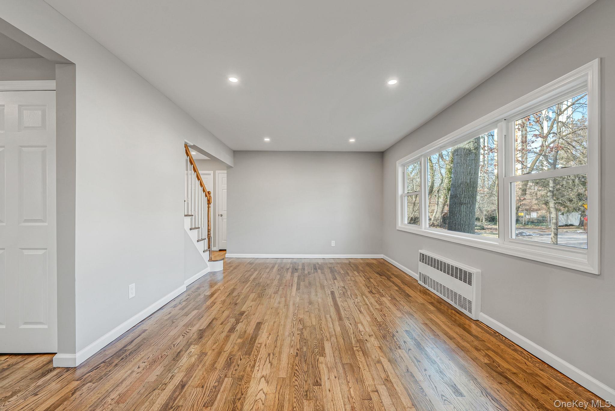 #7 photo, 540 Mitchell Street, Uniondale , NY 11553