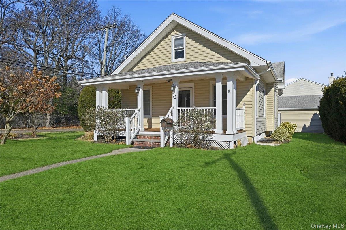 #3 photo, 1 Carl Street, Greenvale , NY 11548