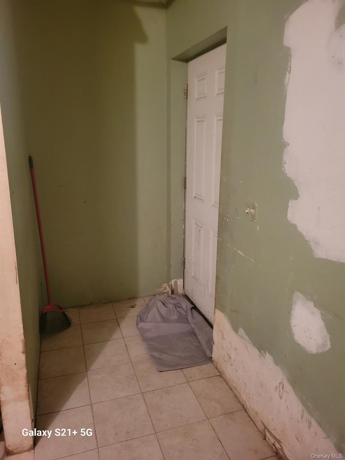 #4 photo, 14421 230th Place, Rosedale , NY 11422