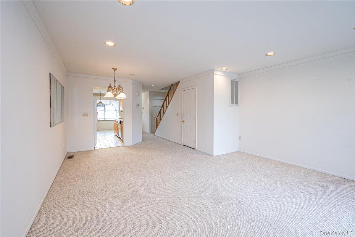 #10 photo, 249 Windward Drive, Port Jefferson , NY 11777