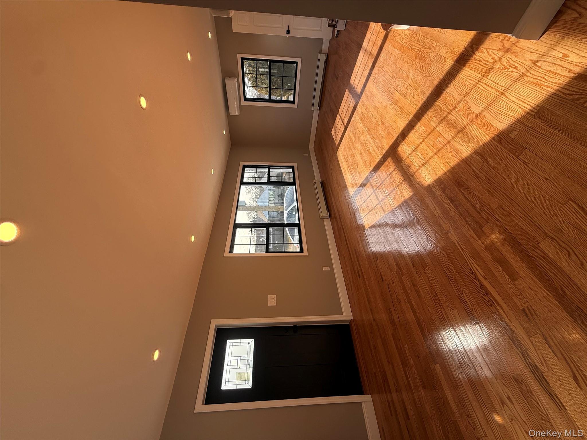 #2 photo, 1709 Camp Avenue, Merrick , NY 11566