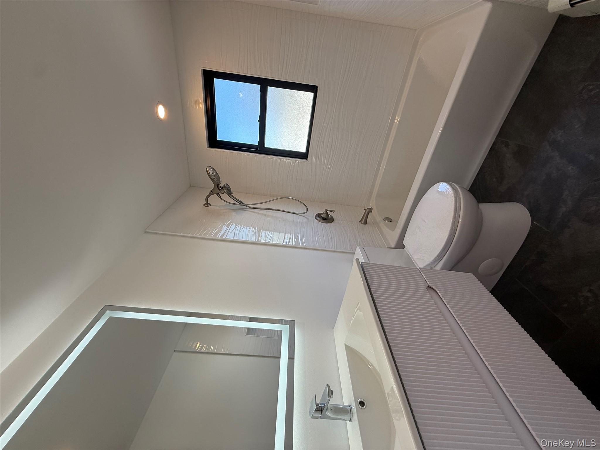 #9 photo, 1709 Camp Avenue, Merrick , NY 11566