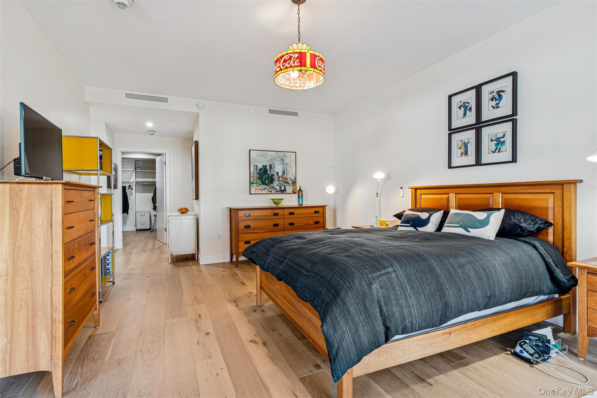 #11 photo, 100 Boardwalk, Long Beach , NY 11561