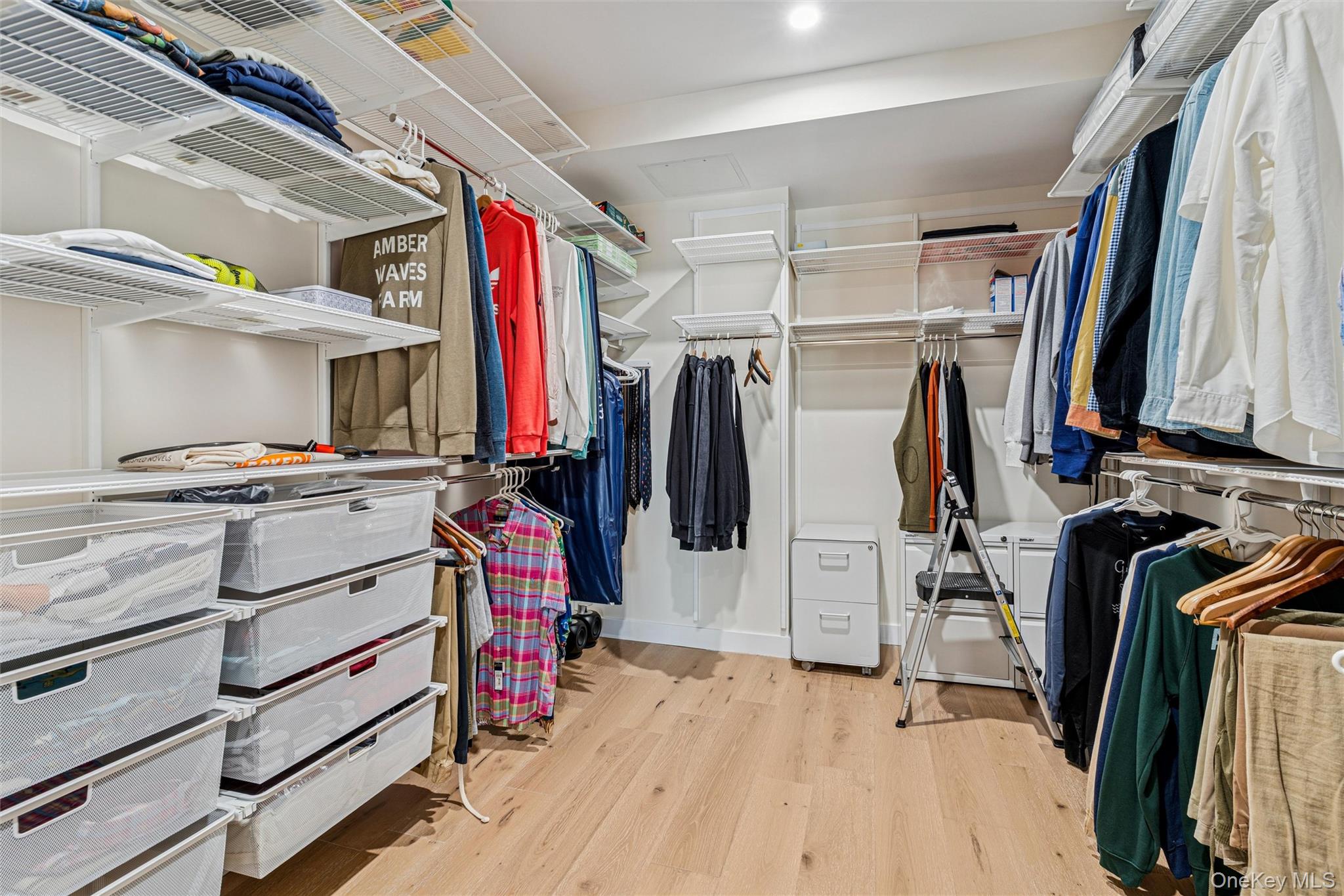 #18 photo, 100 Boardwalk, Long Beach , NY 11561