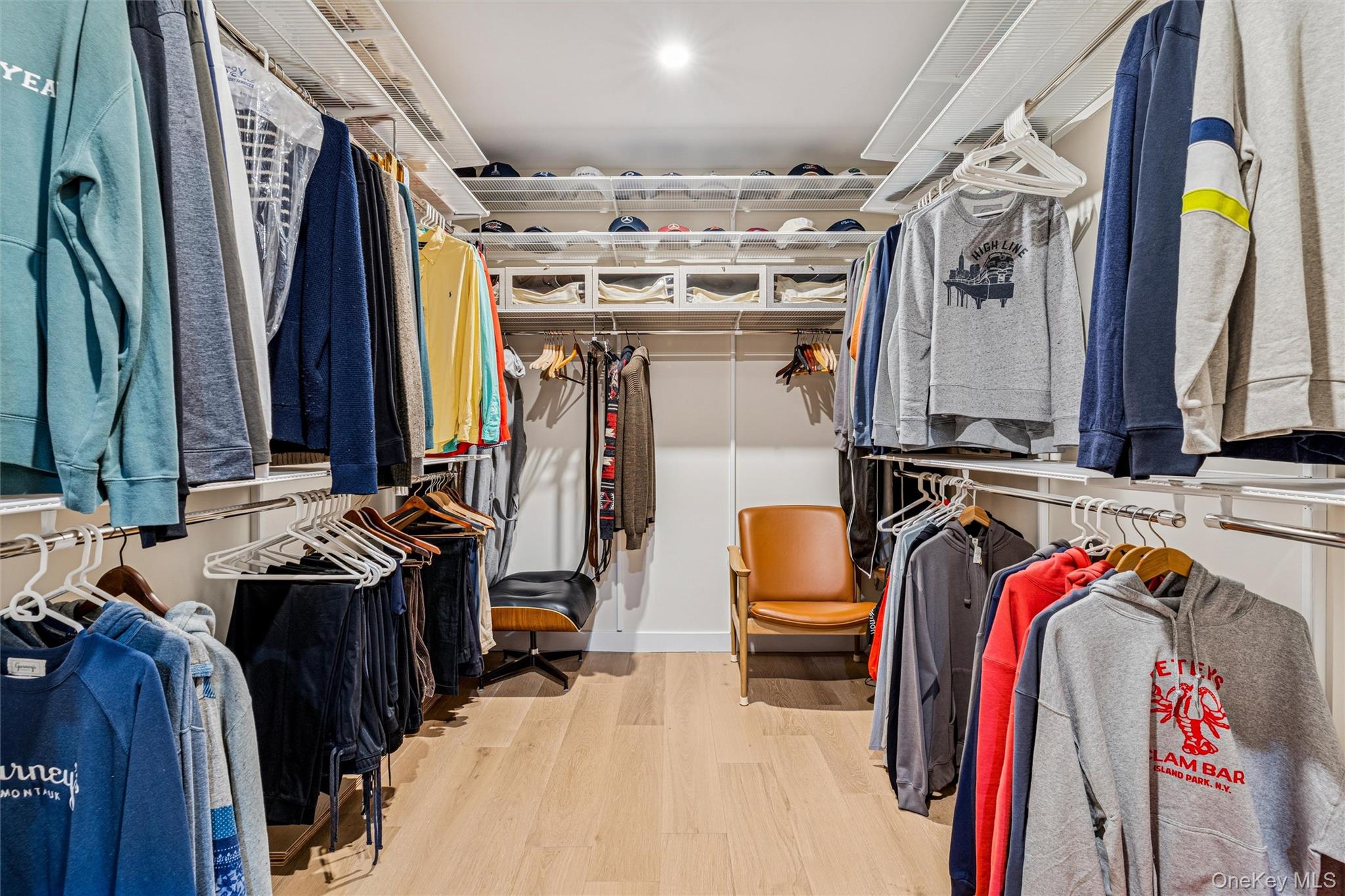 #19 photo, 100 Boardwalk, Long Beach , NY 11561