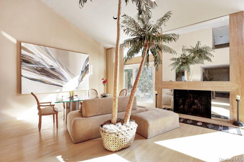 #12 photo, 27 Fairway Drive, Manhasset , NY 11030