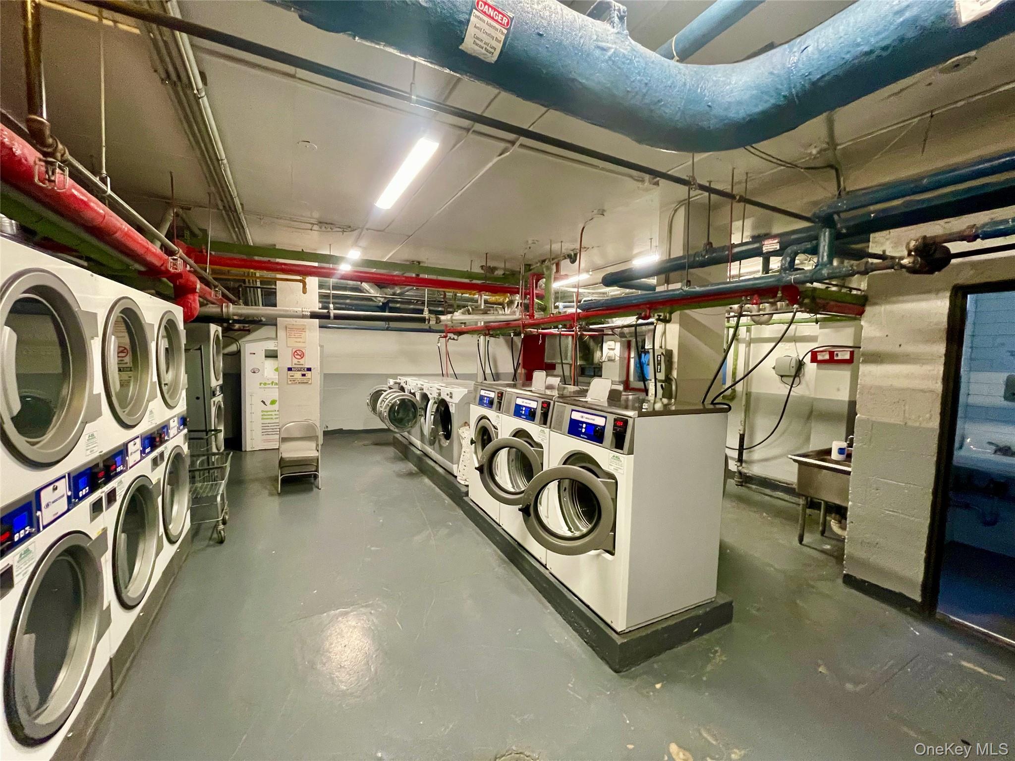 #14 photo, 35-31 85 Street, Jackson Heights , NY 11372