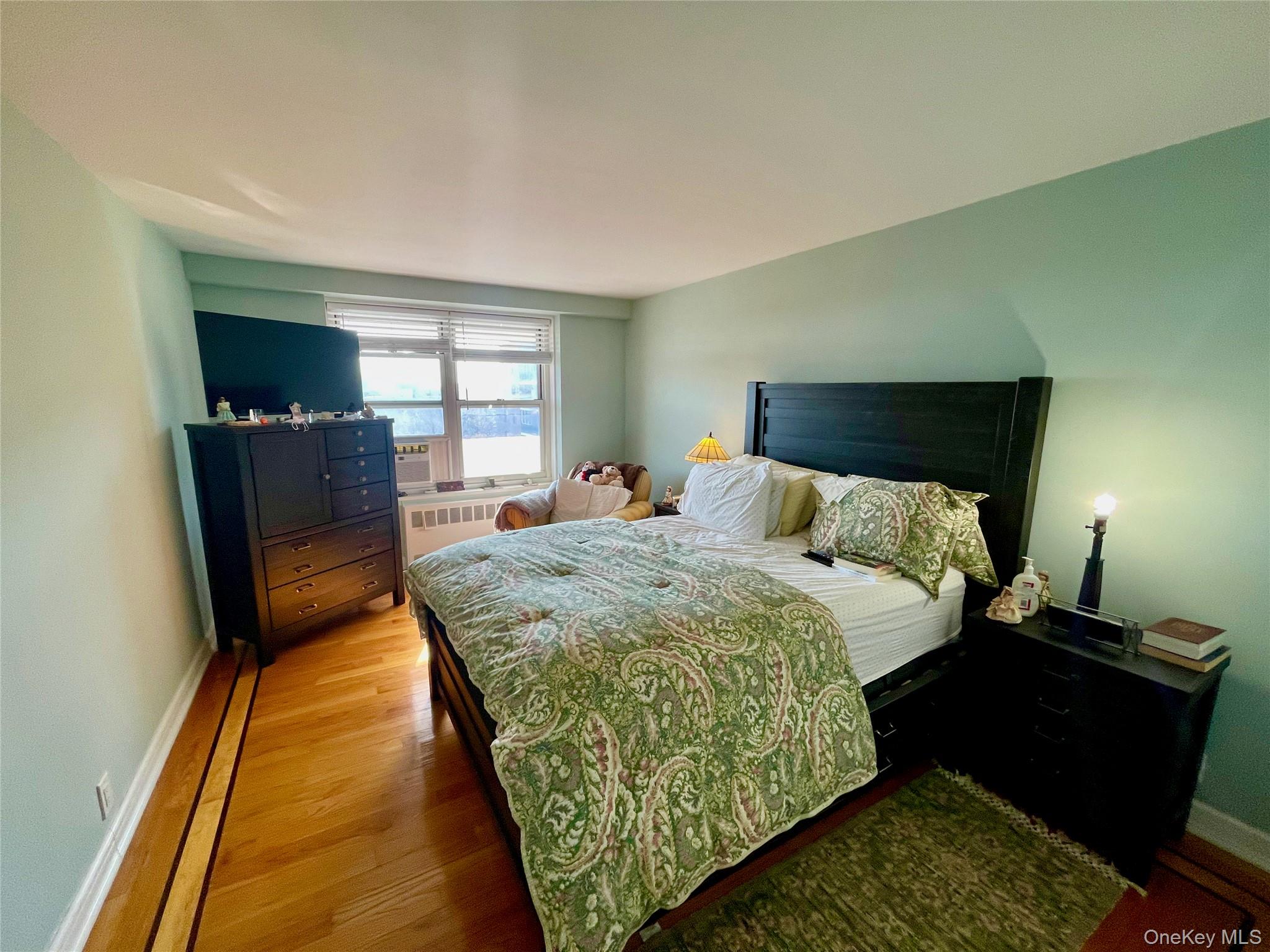 #6 photo, 35-31 85 Street, Jackson Heights , NY 11372