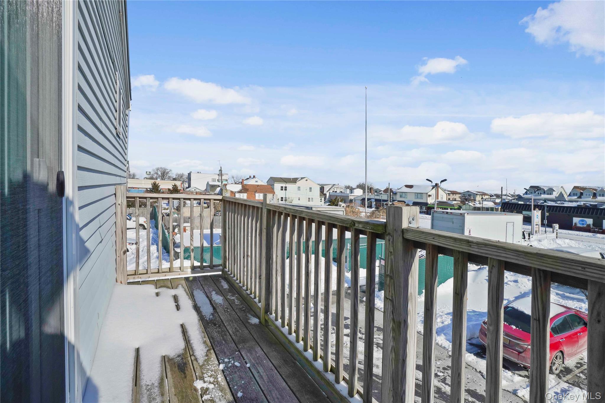 #8 photo, 825 S Ocean Avenue, ناسو Freeport , NY 11520