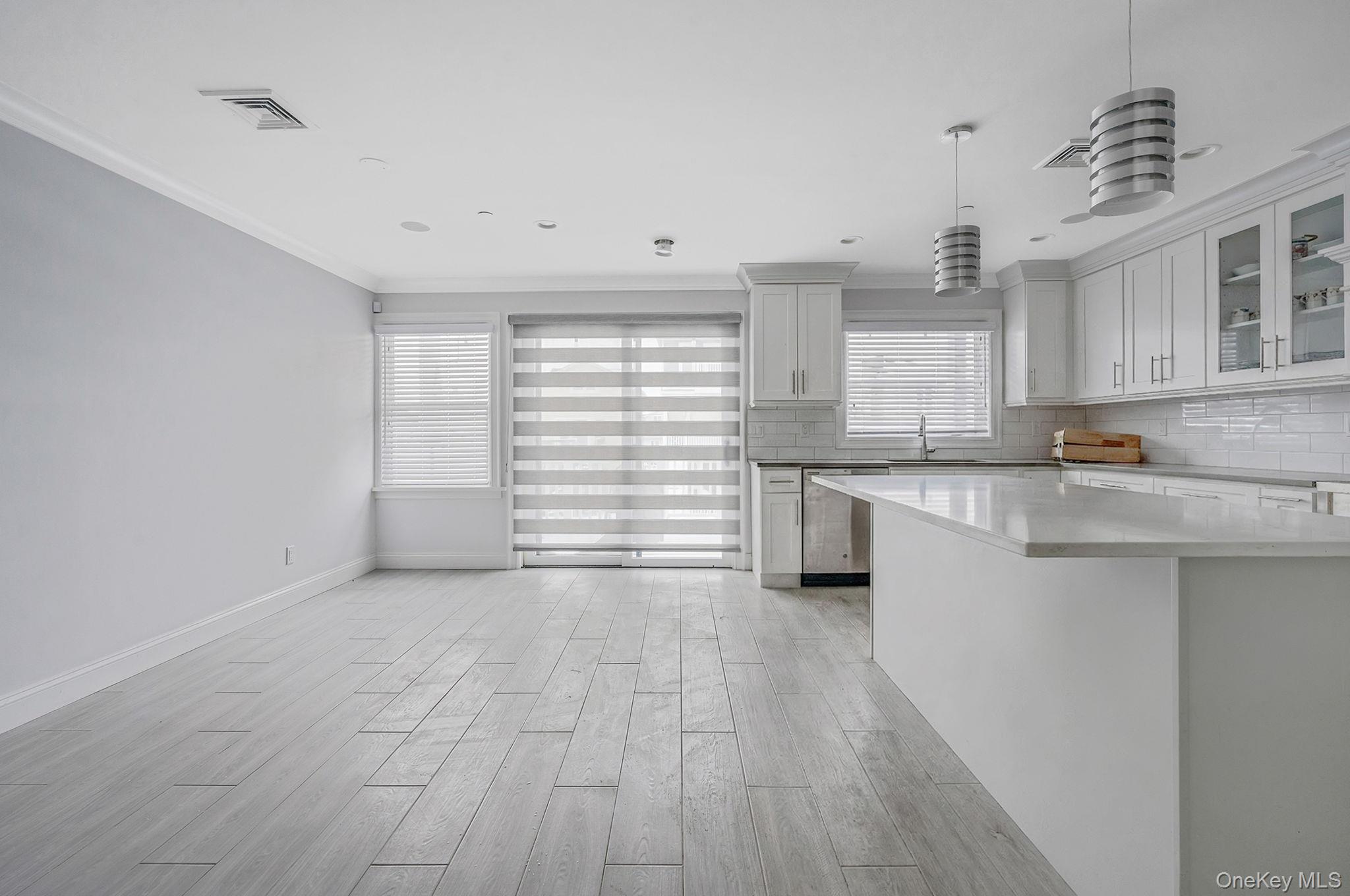 #5 photo, 114 Beach Avenue, Bellmore , NY 11710