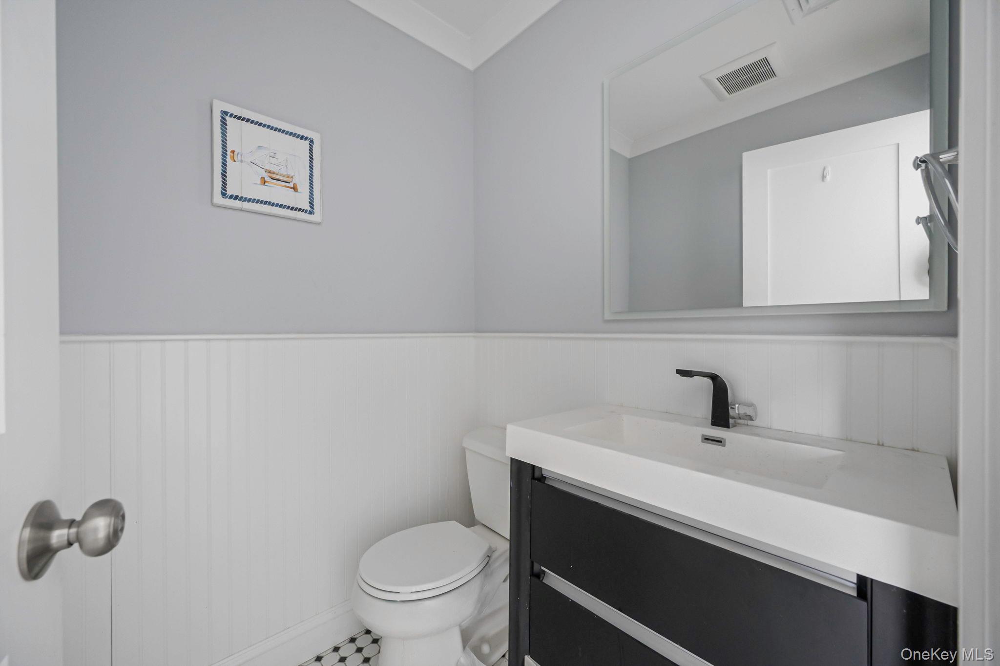 #9 photo, 114 Beach Avenue, Bellmore , NY 11710