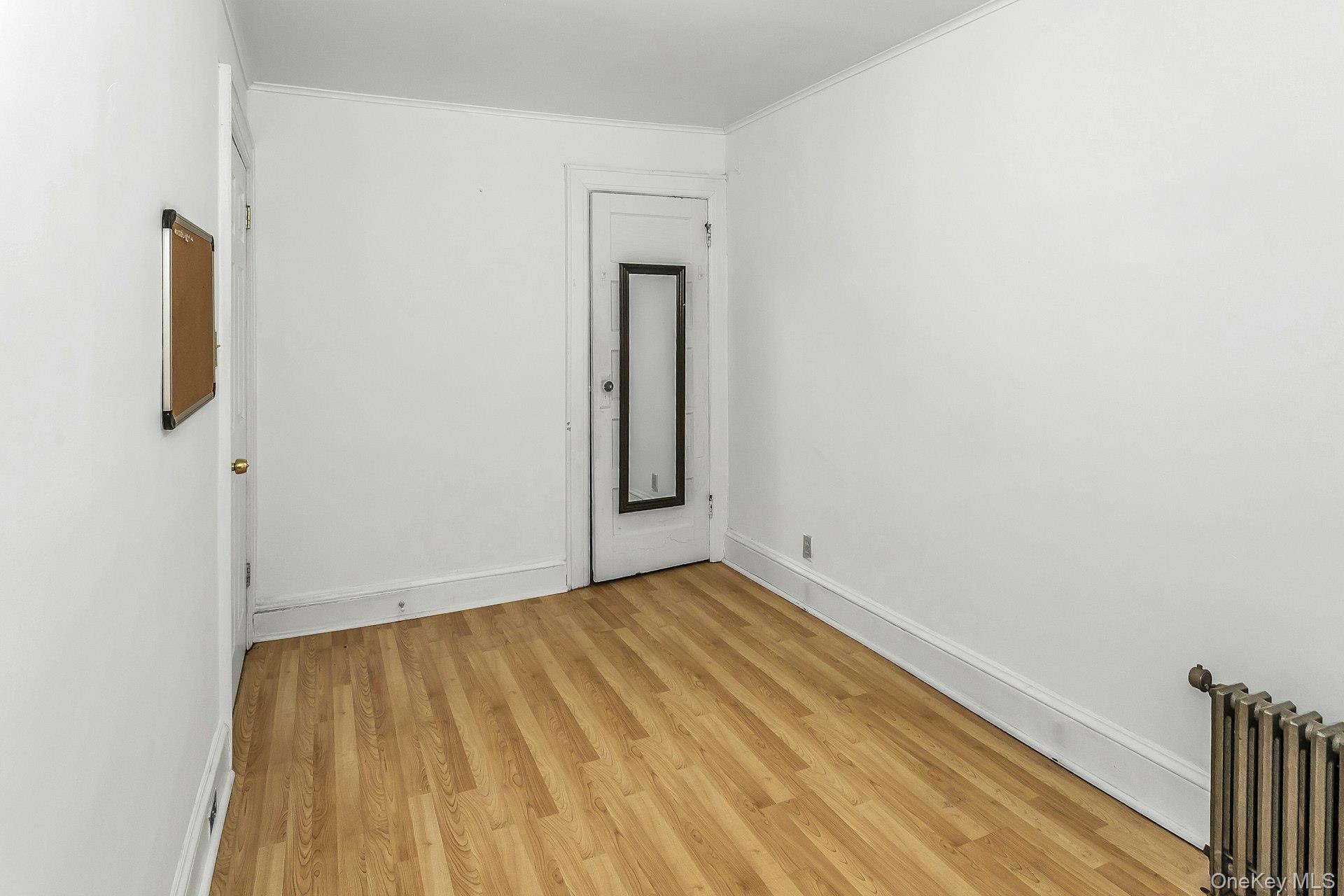 #16 photo, 148-28 87th Avenue, Briarwood , NY 11435