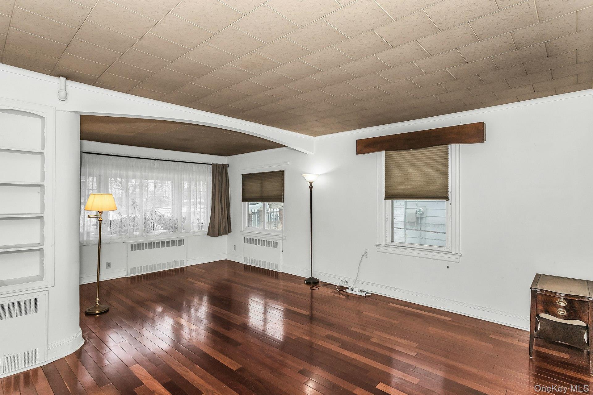 #3 photo, 148-28 87th Avenue, Briarwood , NY 11435