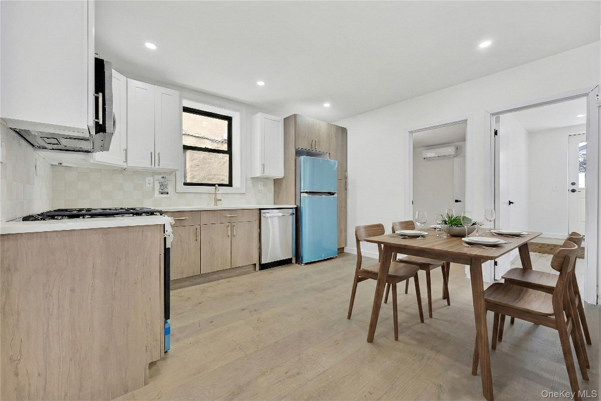 #2 photo, 1143 E 224th Street, Bronx , NY 10466