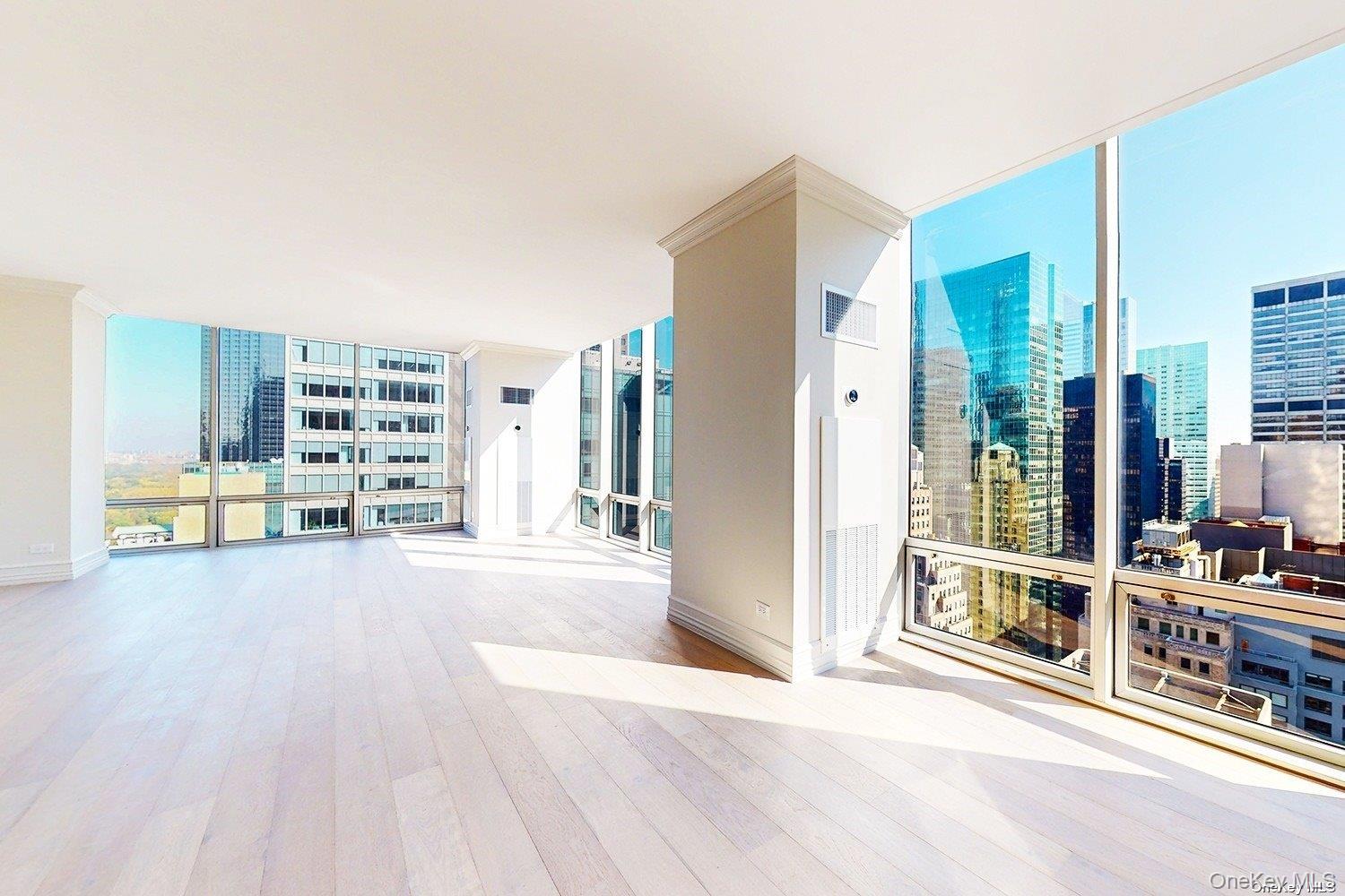 #8 photo, 641 5th Avenue, New York (Manhattan) , NY 10022