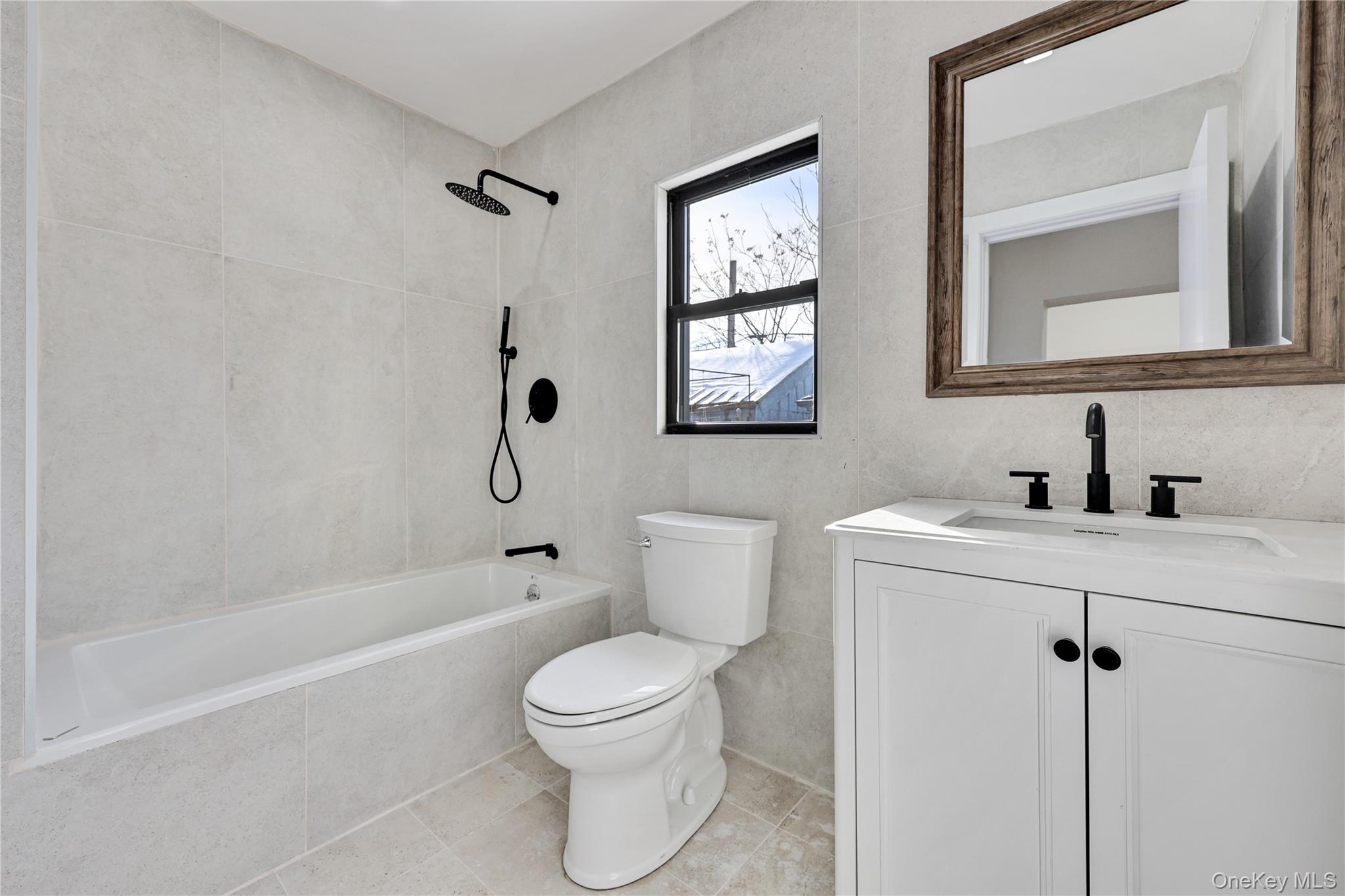 #12 photo, 962 east 221 Street, Bronx , NY 10469