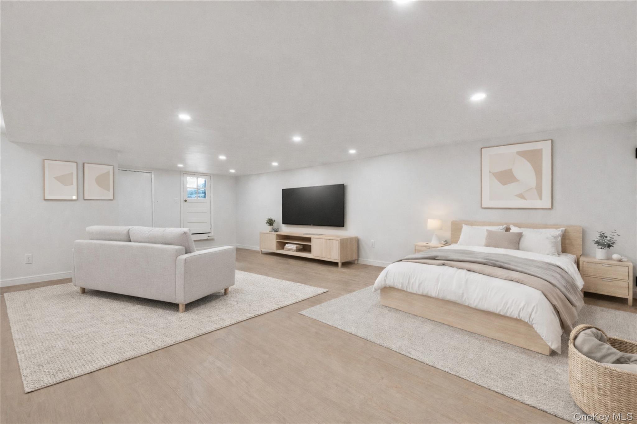 #14 photo, 962 east 221 Street, Bronx , NY 10469