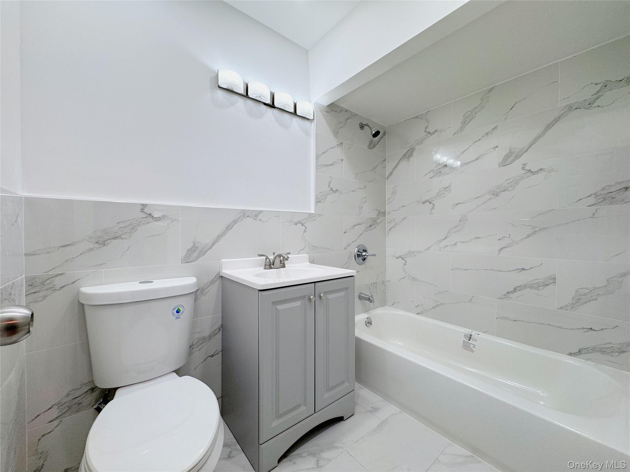 #5 photo, 11701 14th Avenue, College Point , NY 11356