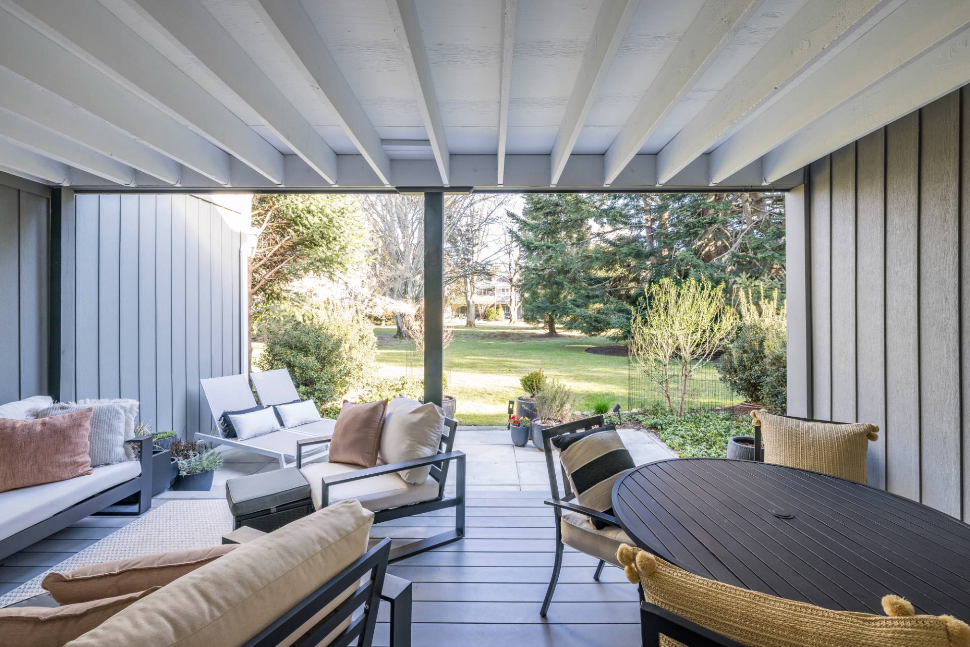 #9 photo, 514 Pantigo Road, #11, East Hampton , NY 11937