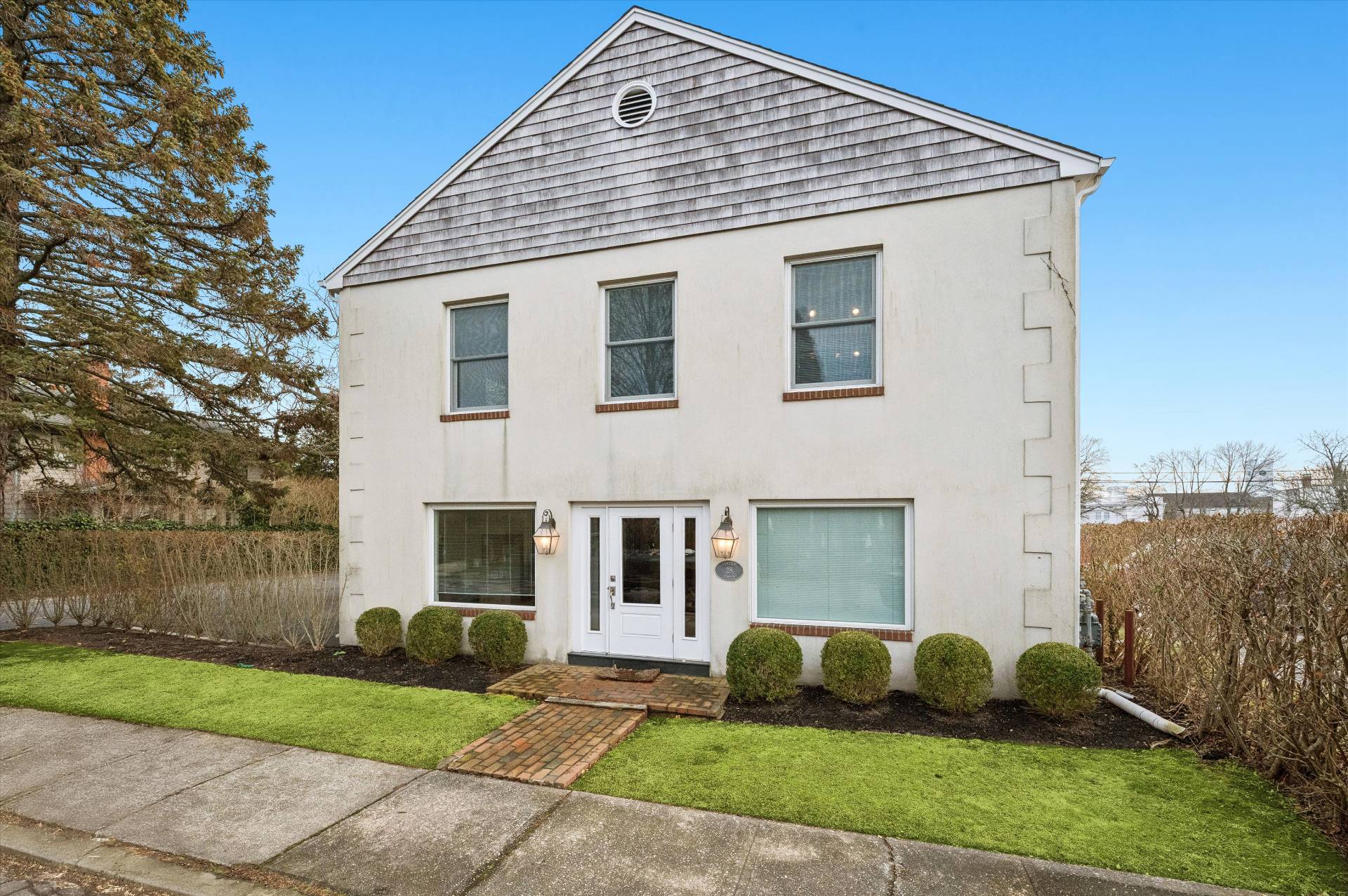 #1 photo, 28  Cameron Street, Southampton , NY 11968